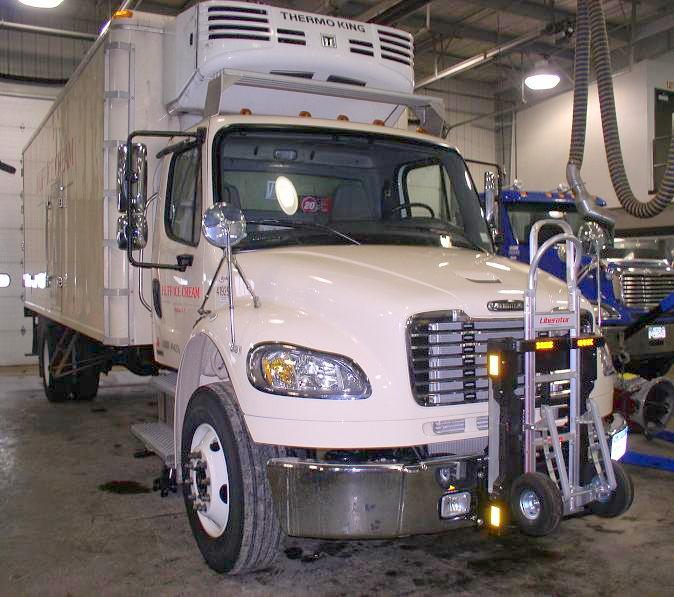 HTS Systems HTS Ultra-Rack - Ryder Freightliner M2