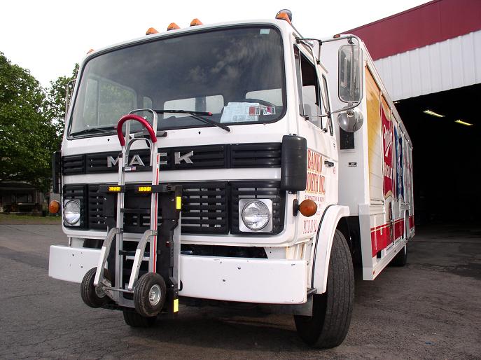 Beverage Truck  Mack Truck MS250 series  Miller Lite beer truck