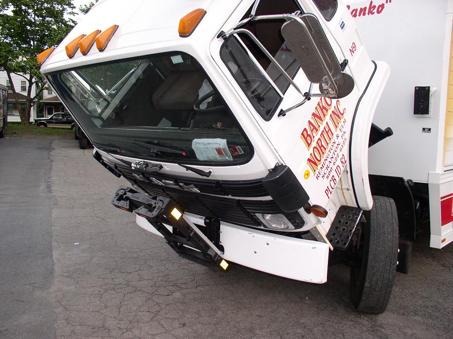 Mack MS250 Beverage Truck HTS-10T Hand Truck Sentry